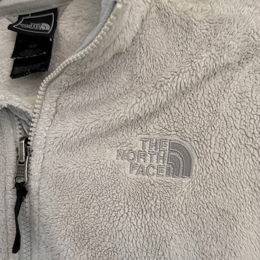 The North Face Women's Teddy Jacket - Picture 3 of 10